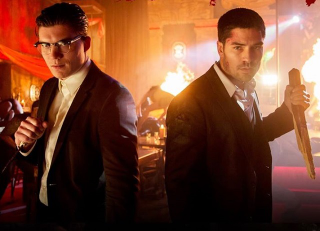 Illustration for article titled From Dusk Till Dawn Completely Fractures at the End
